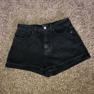 PacSun Shorts - Black high wasted Mom shorts PacSun Shorts - Black high wasted Mom shorts